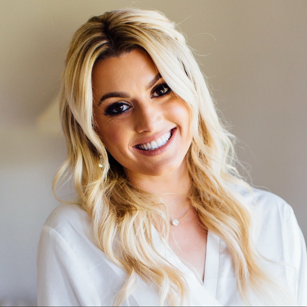 Meet your Posher, Kayla